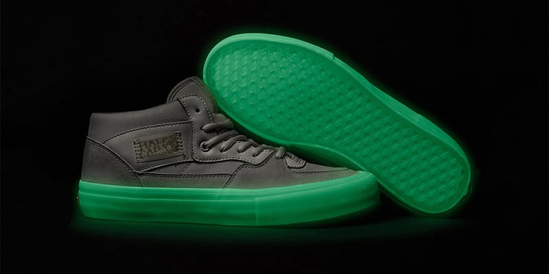 Glow in shop the dark vans