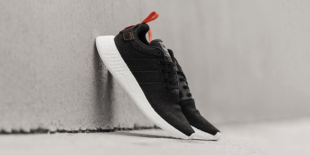 adidas nmd r2 black white future harvest