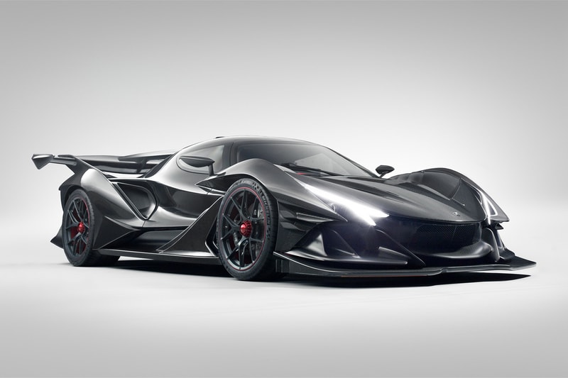 Apollo Intensa Emozione Hypercar Debut | Hypebeast