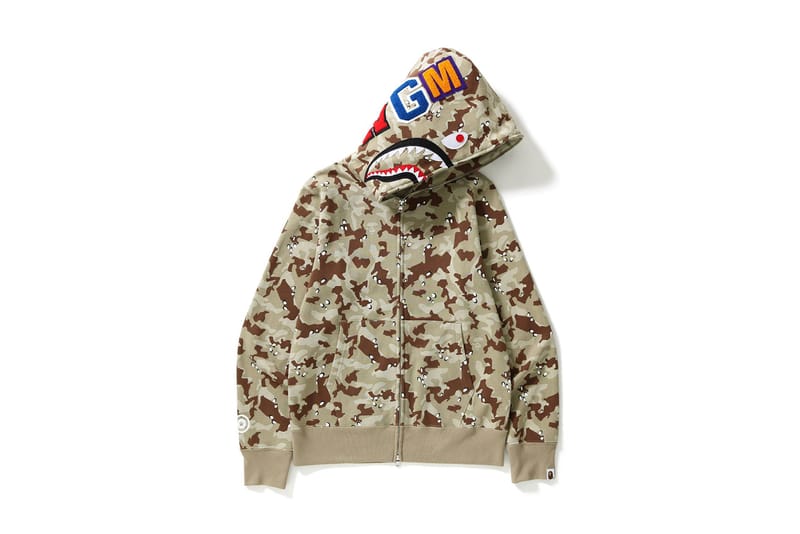 Bape desert sale camo hoodie