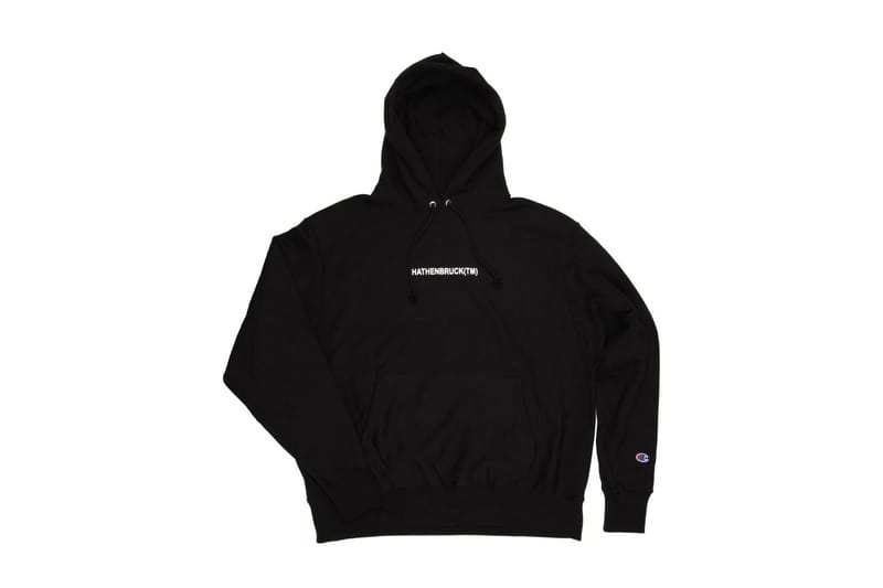 Champion sweater black clearance and white video