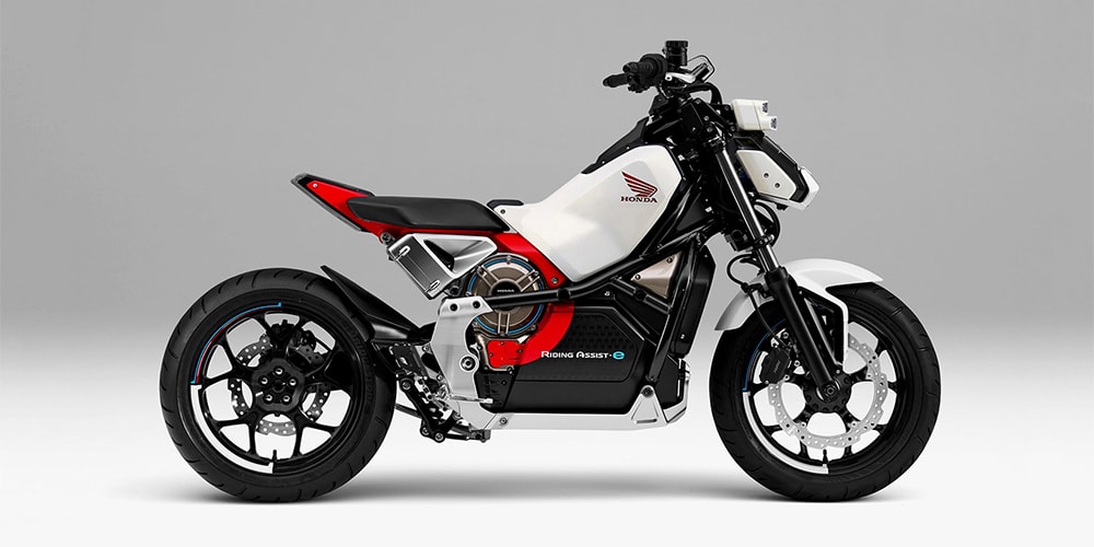 Honda представляет концептуальный мотоцикл с системой помощи при езде