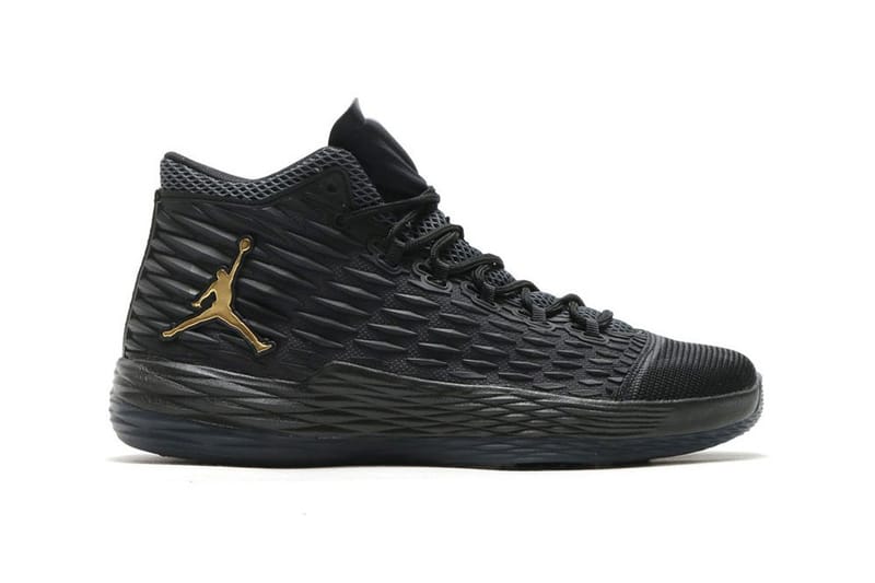 Carmelo anthony cheap signature shoes