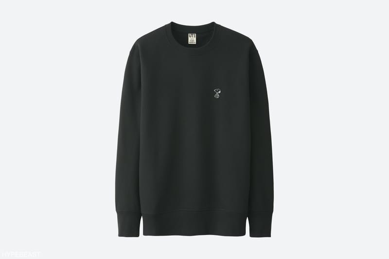 Kaws x deals peanuts sweatshirt