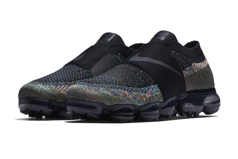 All black vapormax with strap online