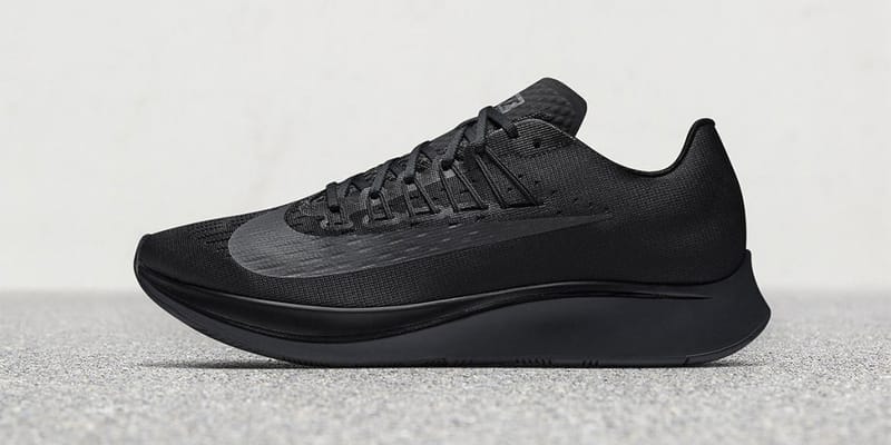 The 10 nike zoom cheap fly black