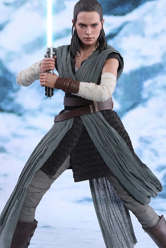 Hot toys rey store jedi training