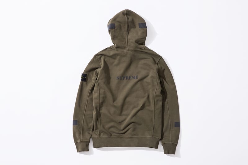 Stone island supreme hoodie on sale olive