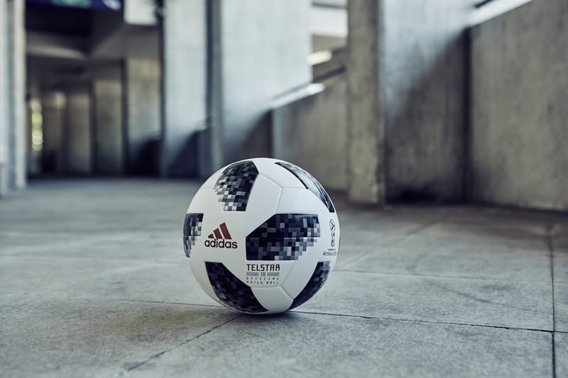 Adidas football fifa sales 2018