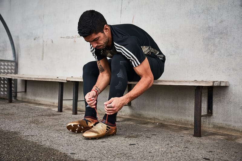 Adidas nemeziz outlet 17.1 on feet