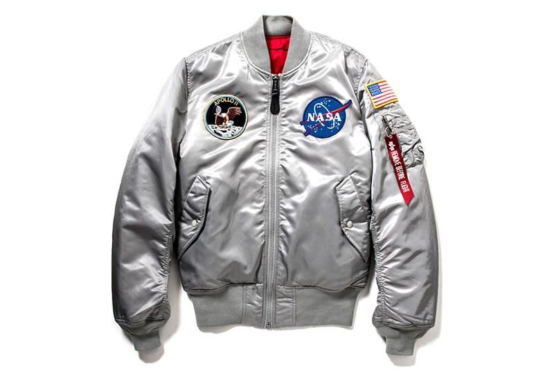 Alpha industries white nasa best sale