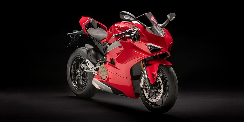 Ducati представляет новый флагманский суперспортивный мотоцикл Panigale V4
