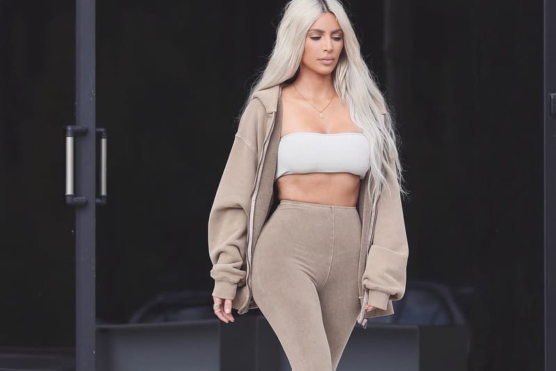 Kim kardashian 2024 yeezy 6