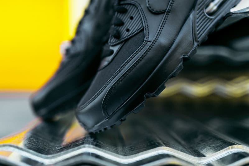 Nike Air Max 90 Black & Gold Black Friday 2017 | Hypebeast