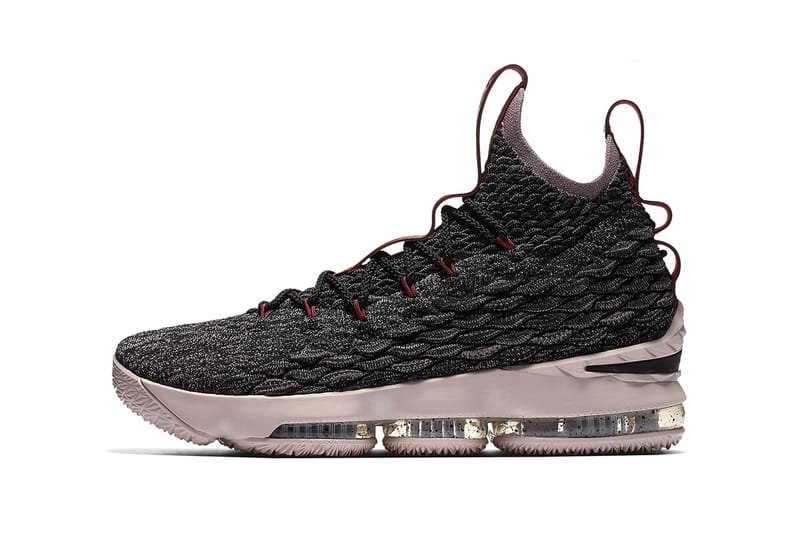 Nike lebron 15 cavs hotsell