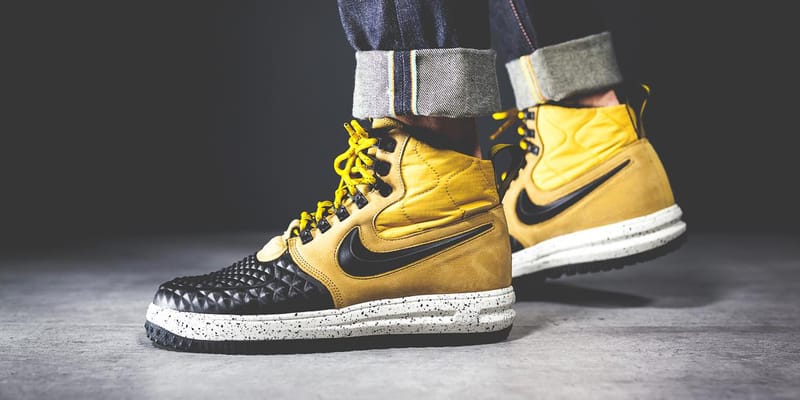 Nike lunar force 1 store duckboot low on feet