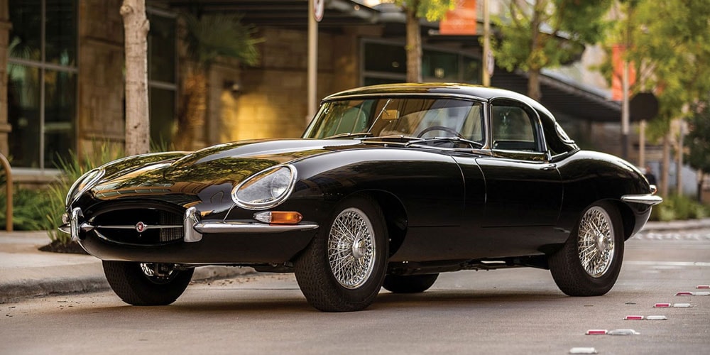 RM Sotheby’s выставляет на аукцион потрясающий родстер Jaguar E-Type 1966 года выпуска