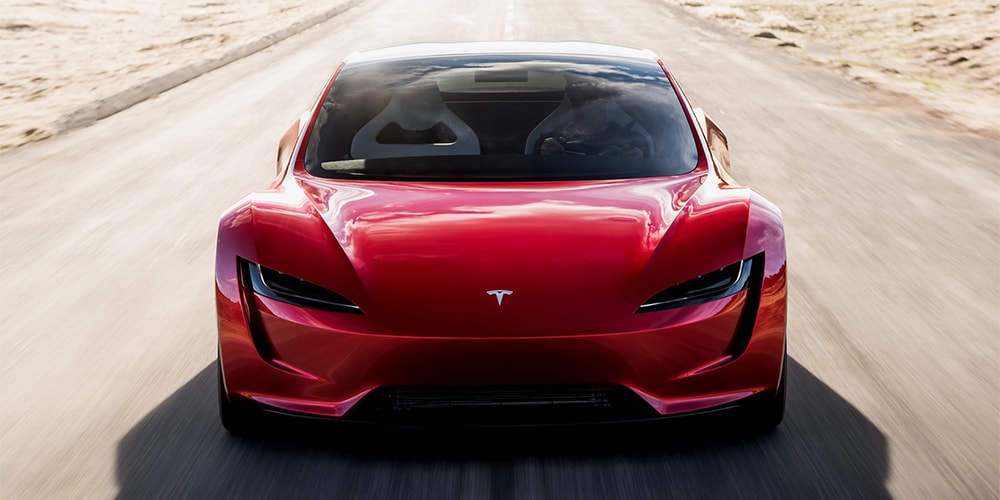 Сообщается, что Tesla тратит полмиллиона долларов в час