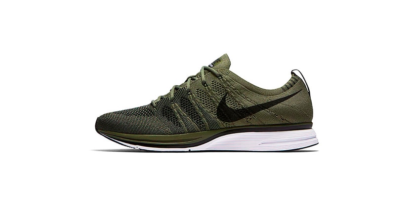 flyknit trainer olive