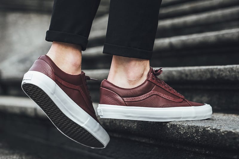 Vans vault sale old skool leather