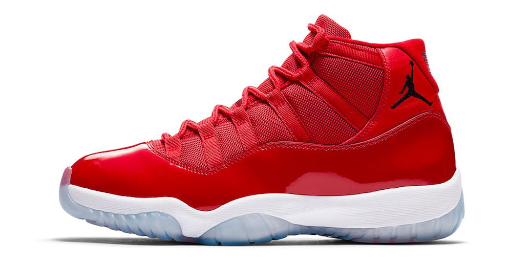 Thieves Steal Air Jordan 11s From Niketown NY | Hypebeast