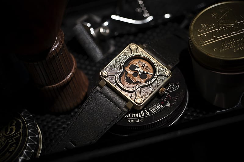 Bell & ross online burning skull