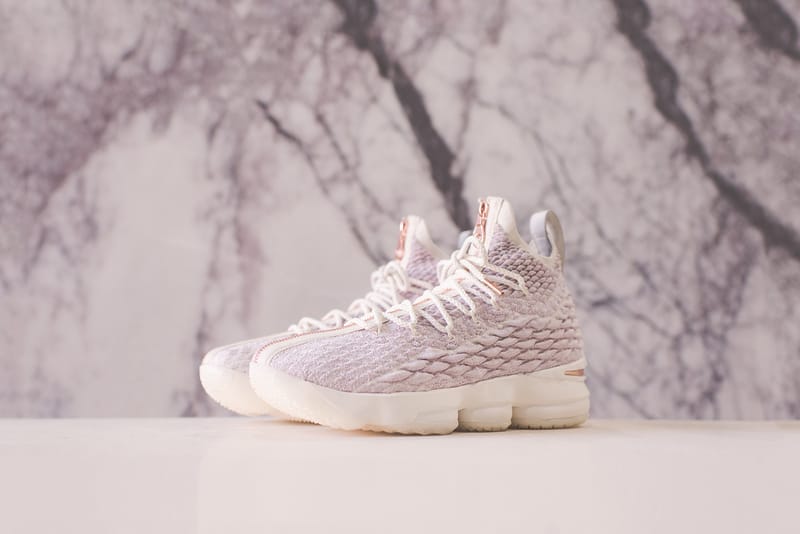 Lebron 15 kith deals rose gold