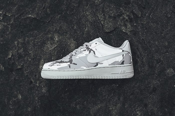 Nike air force clearance 1 grey reflective camo