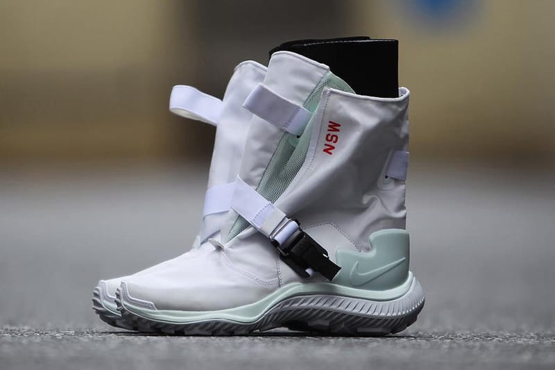 Nikelab nsw gaiter store boot