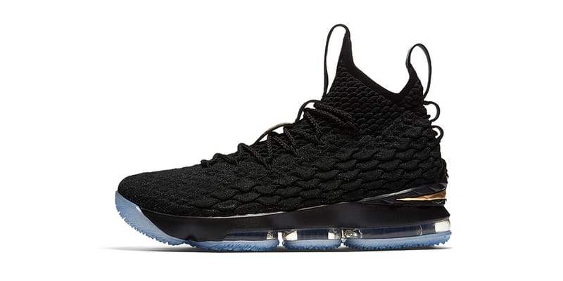 Lebron shoes 15 store black and gold