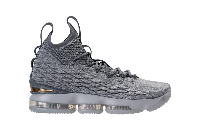 Lebron 15 store gold and white