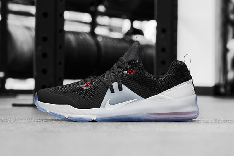 Nike train hot sale command zoom