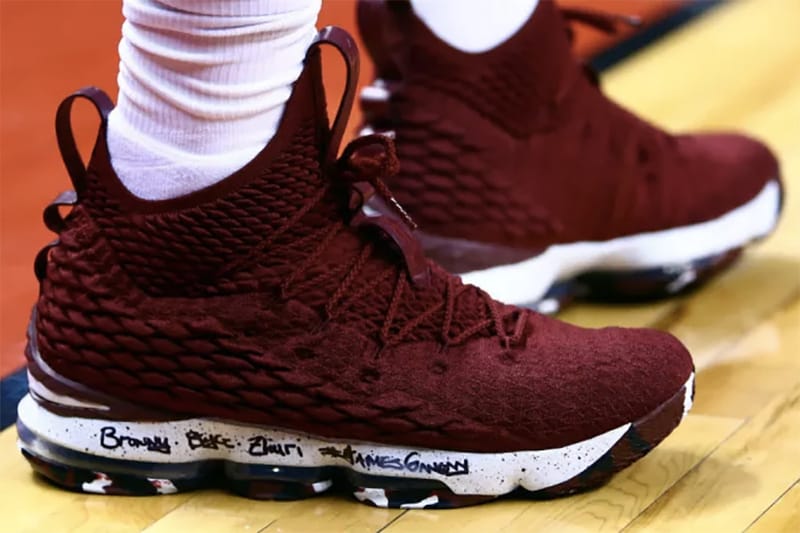 Nike lebron 15 burgundy on sale