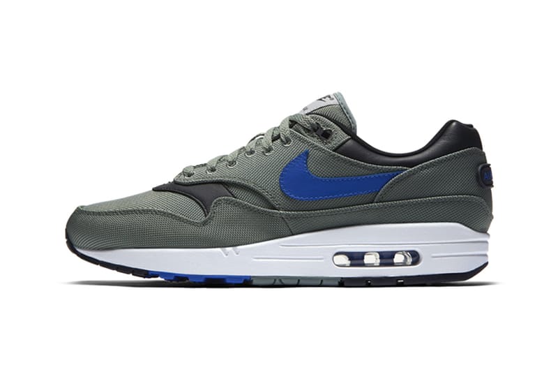 Nike air max 1 premium 93 logo pack hotsell