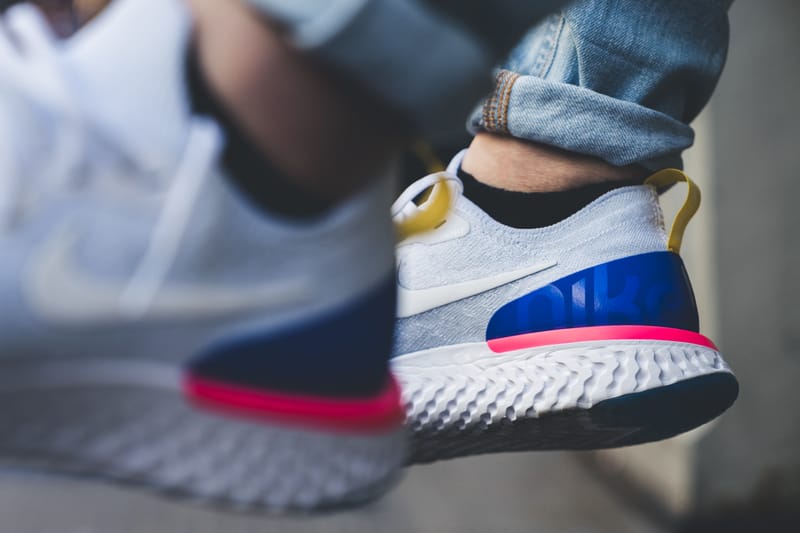 Nike epic react on on sale feet