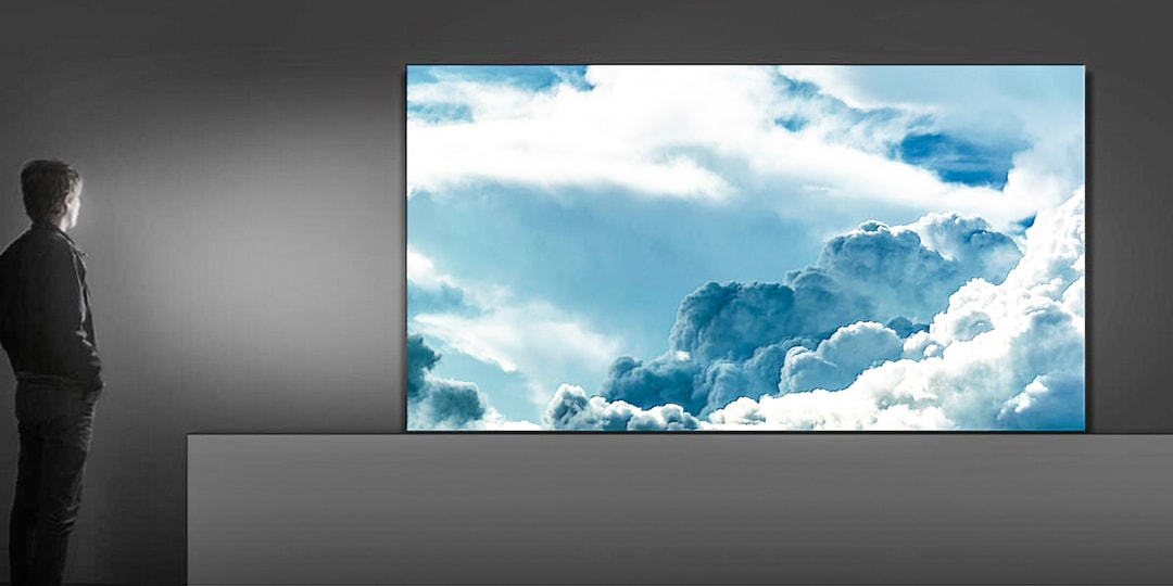 Samsung представляет колоссальную 146-дюймовую видеостену MicroLED