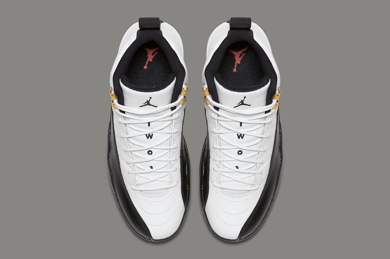 Jordan 12 best sale taxi mens