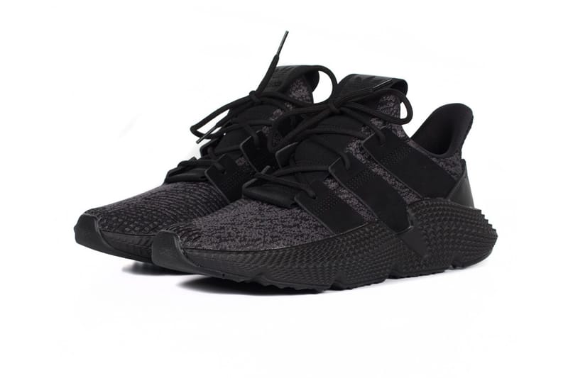 Adidas originals men's cheap mono prophere black sneakers