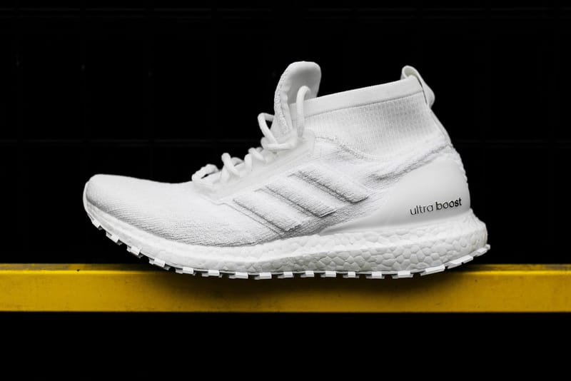 Adidas ultra boost white cheap triple