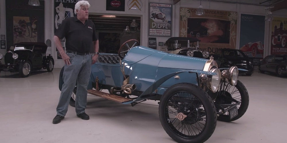 Джей Лено водит самый старый в мире Bugatti
