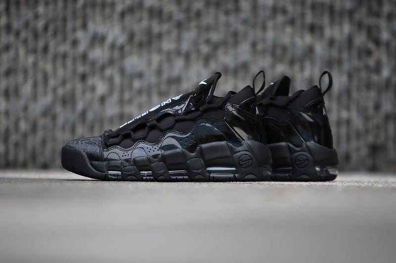 Nike air more store money all black