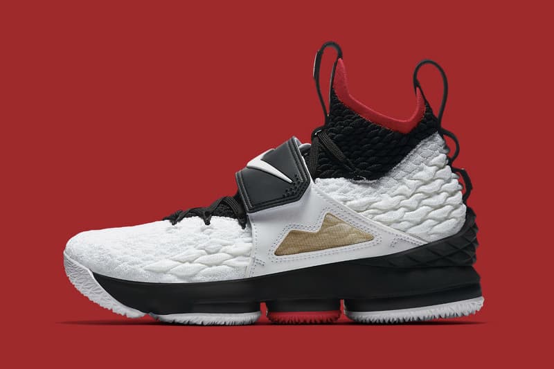 lebron 15 diamond turf white