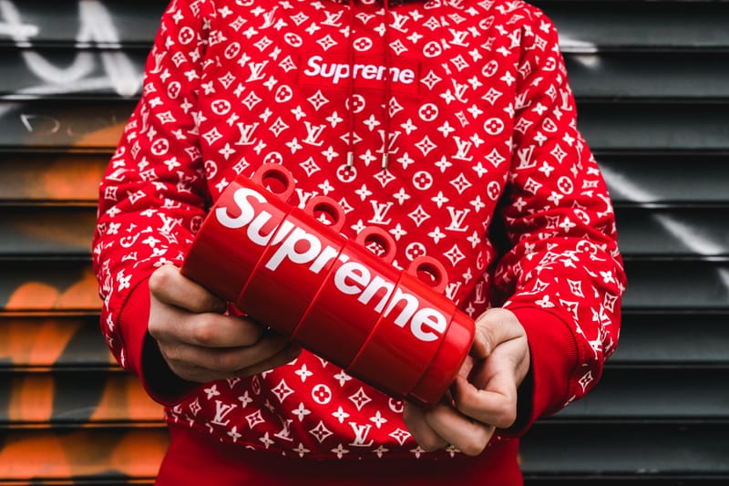 Supreme store hoodie 2018