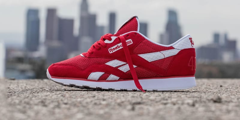 All hotsell red reeboks