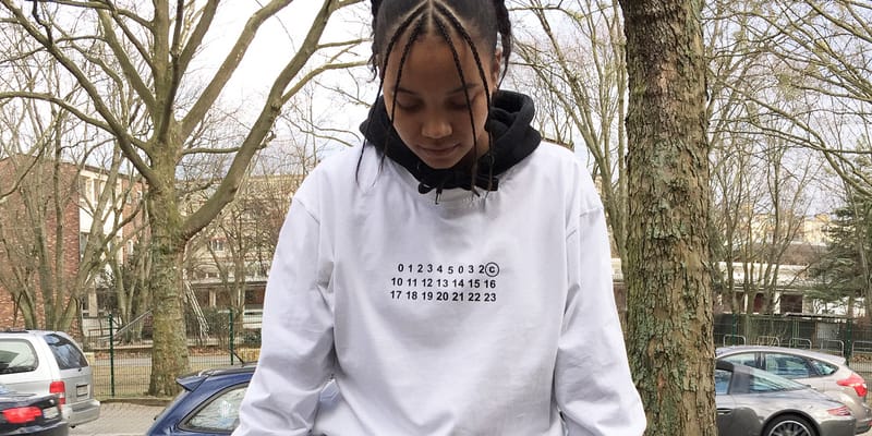 032c-margeila-steve-jobs-t-