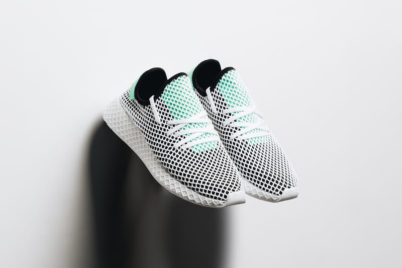 Adidas originals cheap deerupt runner black