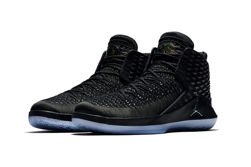 Air jordan 32 all black on sale