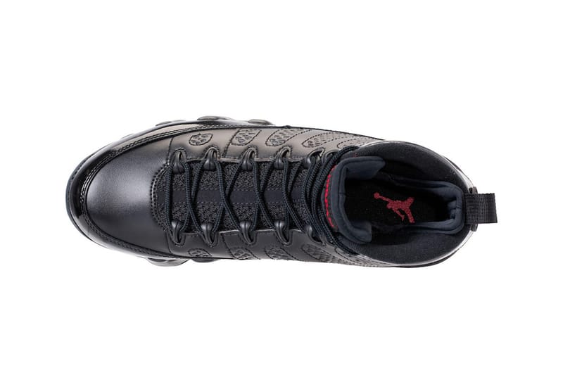 Bred 9s hotsell