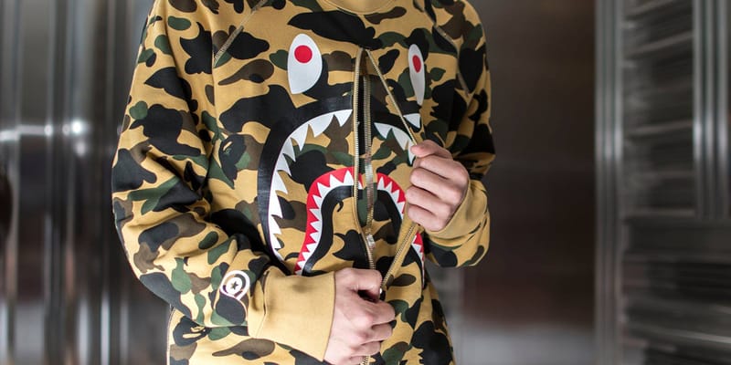 Bape 1st camo cheap shark crewneck