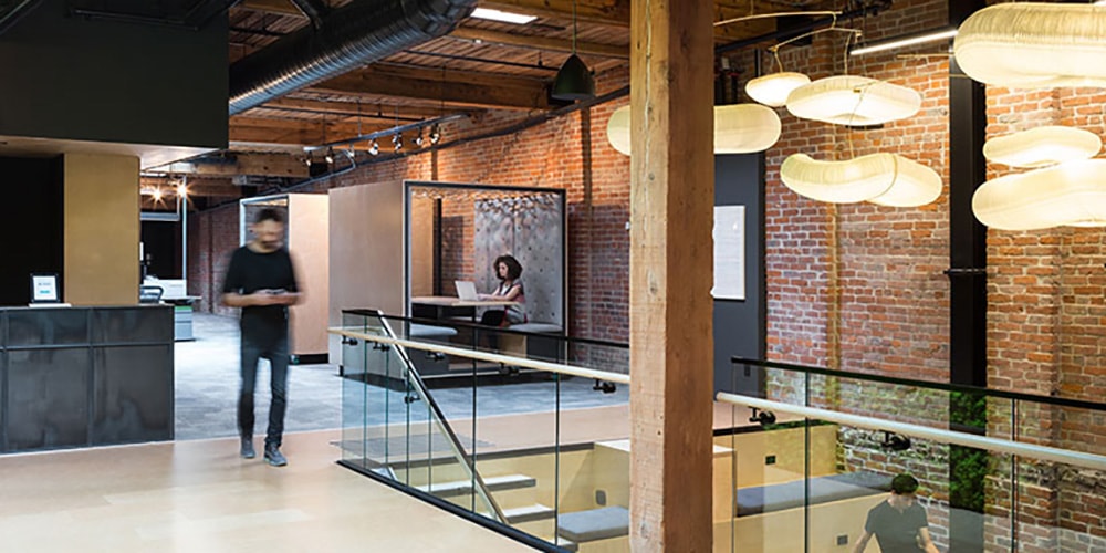 Slack превращает склад в современную штаб-квартиру в Ванкувере